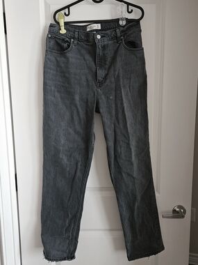 Abercrombie & Fitch Women's Charcoal Straight-Leg Jeans